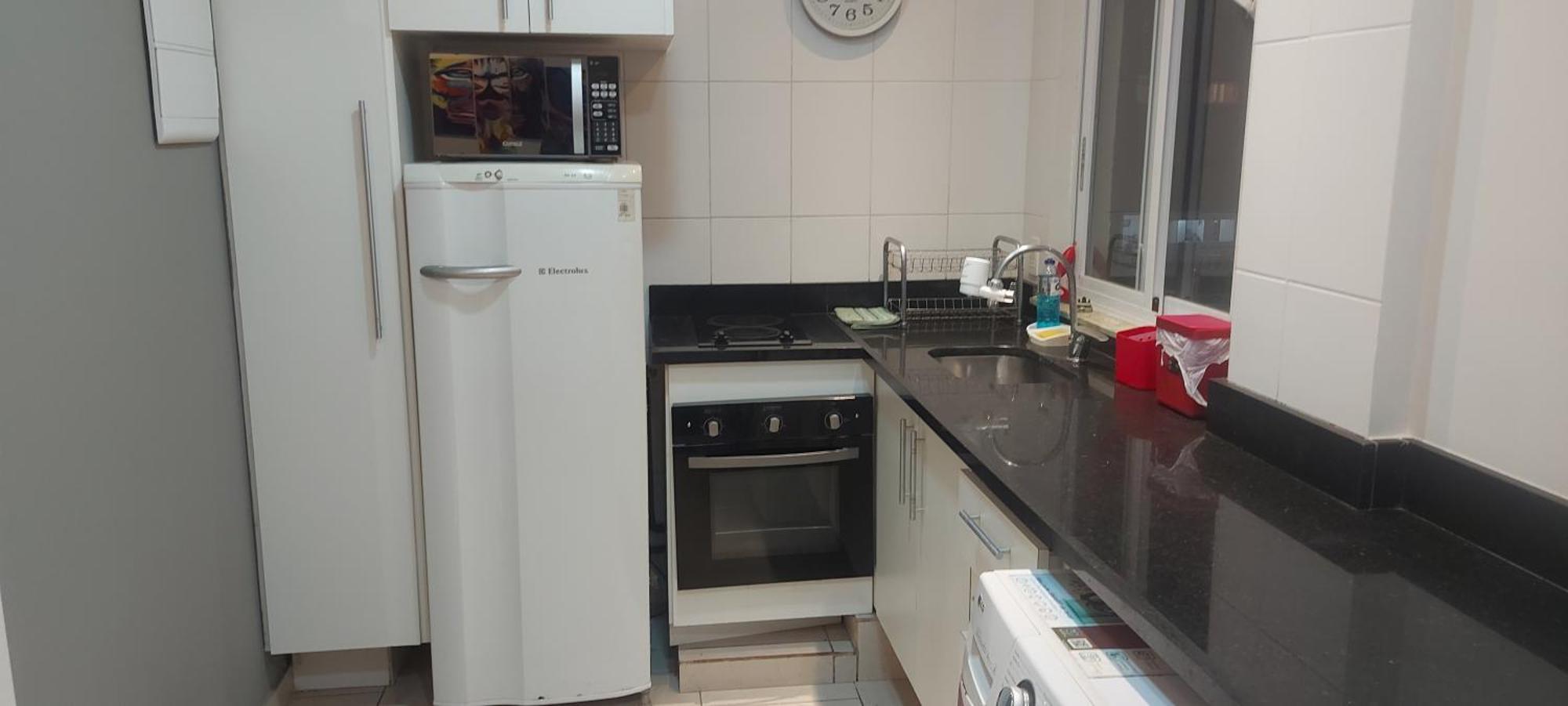 Small Quiet Posto 6 Apartamento *